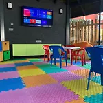 Grand Aquarium 3*