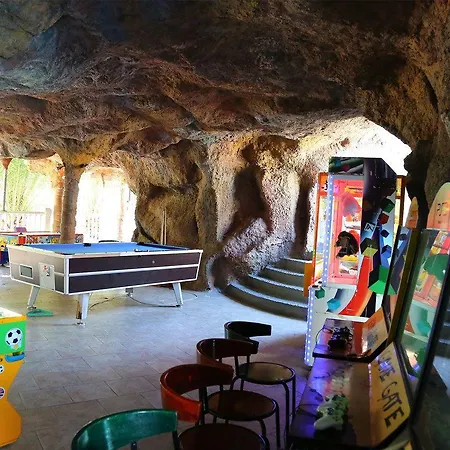 Grand Aquarium Apartmanhotel