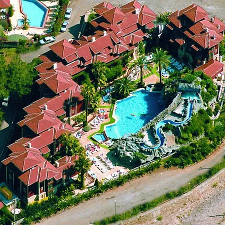 Apartmanhotel Grand Aquarium 3*