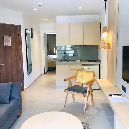 Grand Aquarium Apartmanhotel