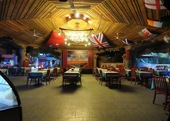 Aparthotel Grand Aquarium 3*